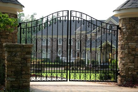 Mansion Gates